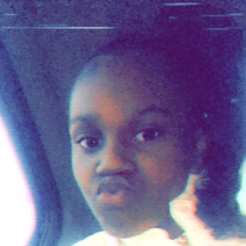 Meet your Posher, Saniyah black